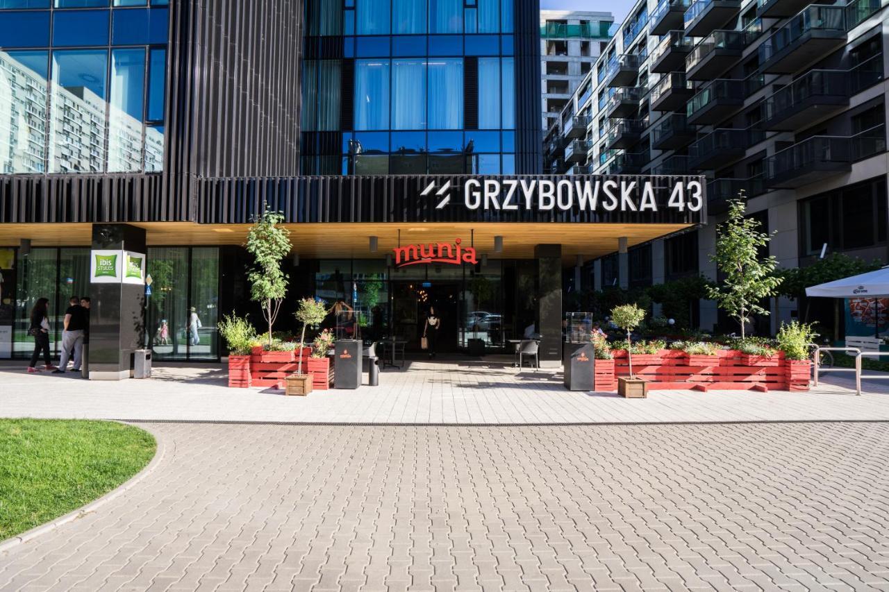Vipwarsawapartments Onyx Mennica Residence Kültér fotó
