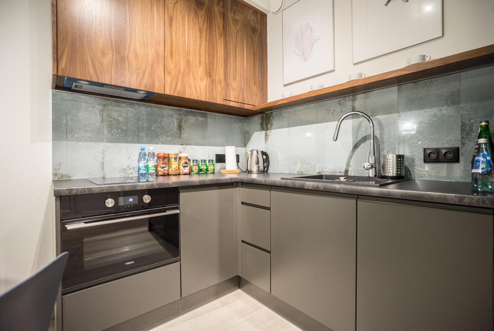 Vipwarsawapartments Onyx Mennica Residence Kültér fotó
