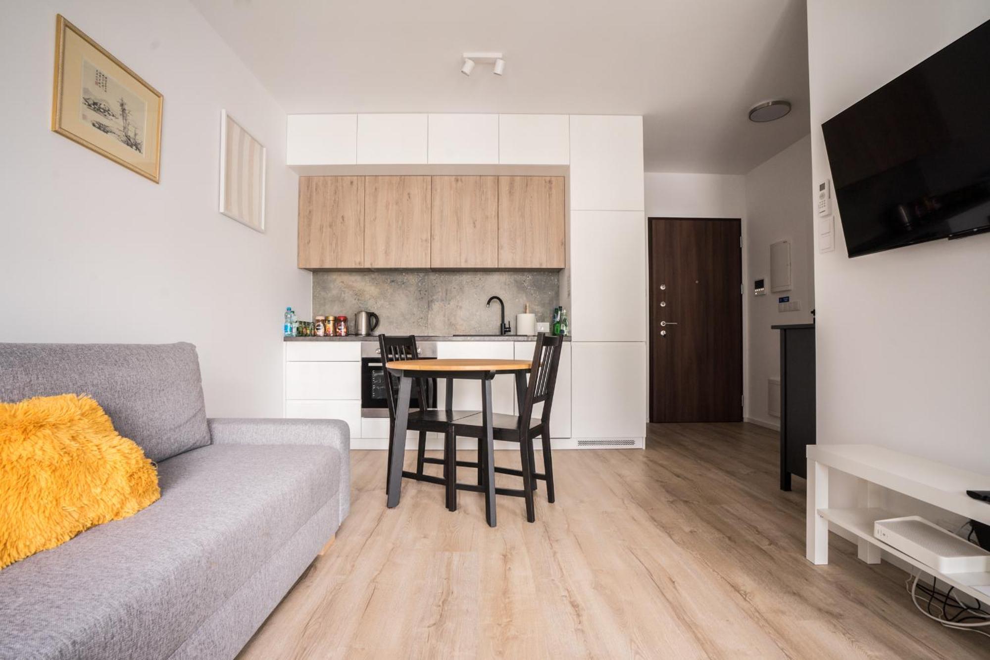 Vipwarsawapartments Onyx Mennica Residence Kültér fotó
