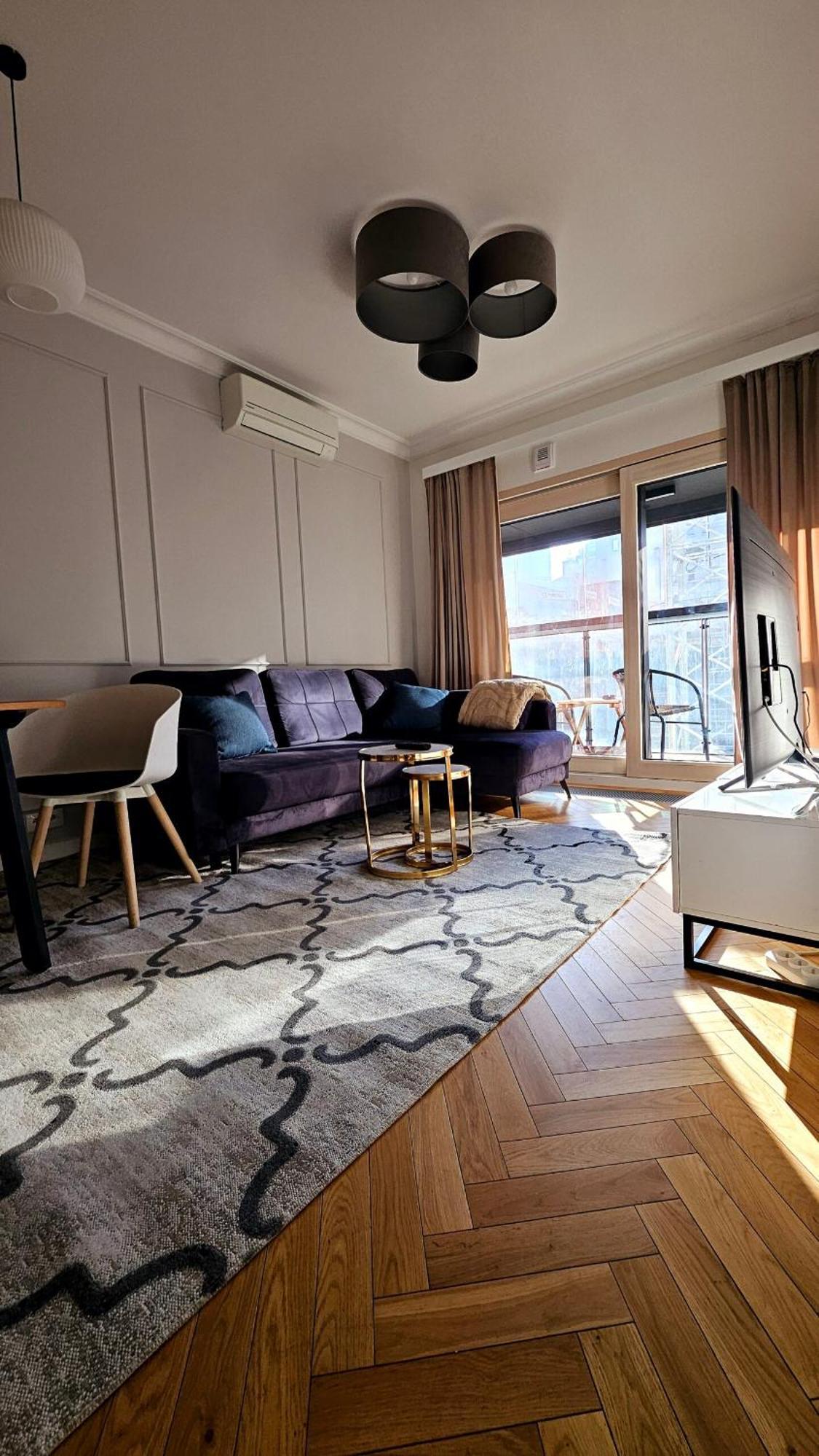 Vipwarsawapartments Onyx Mennica Residence Kültér fotó