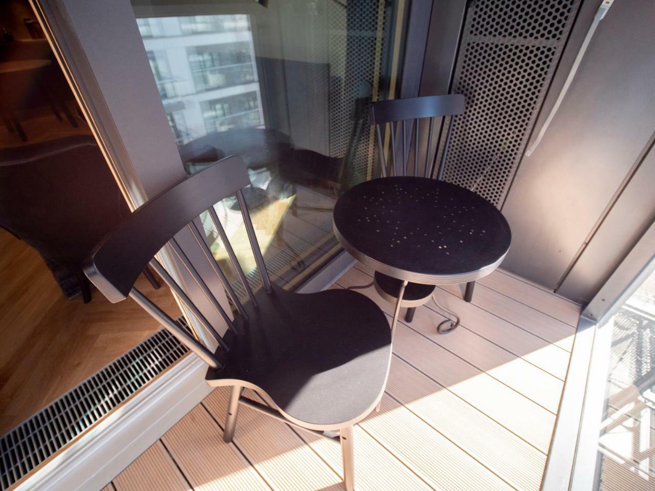 Vipwarsawapartments Onyx Mennica Residence Kültér fotó